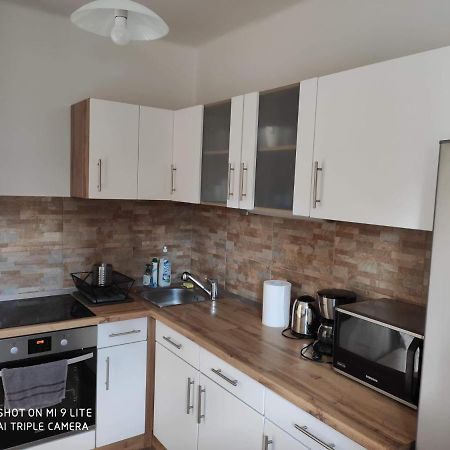 Alex Apartman Sopron Exteriör bild