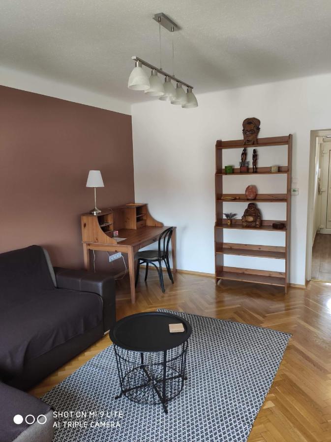 Alex Apartman Sopron Exteriör bild