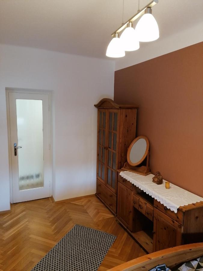 Alex Apartman Sopron Exteriör bild